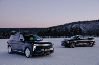 智己2025年销量狂飙8.1万台，12月首度全成本盈利