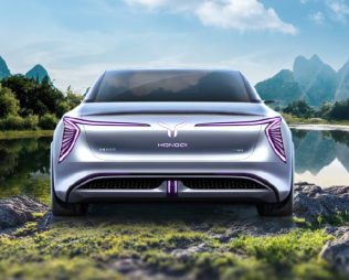 红旗E702首台验证样车下线