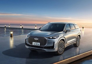 中国人保携手温州豪龙汽车客户答谢会