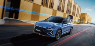 中国人保携手杭州锐杰汽车购车嘉年华