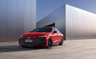 中国人保携手杭州元泽尚奥汽车购车嘉年华